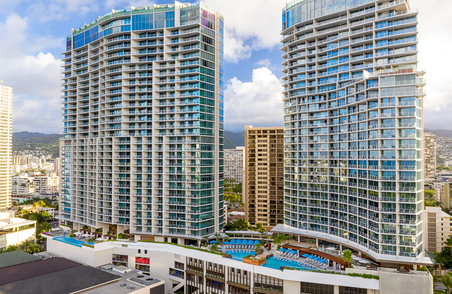 luxury-waikiki-the-ritz-carlton-residences-waikiki-adam-goldberg